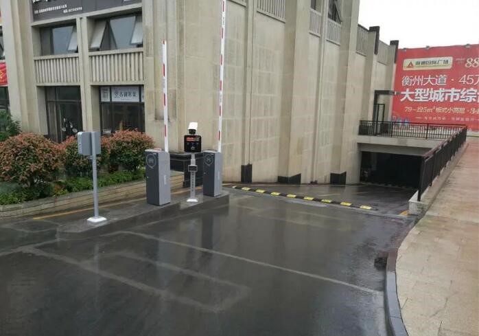智能停车场管理系统 停车场出入口控制领域的智能化支柱